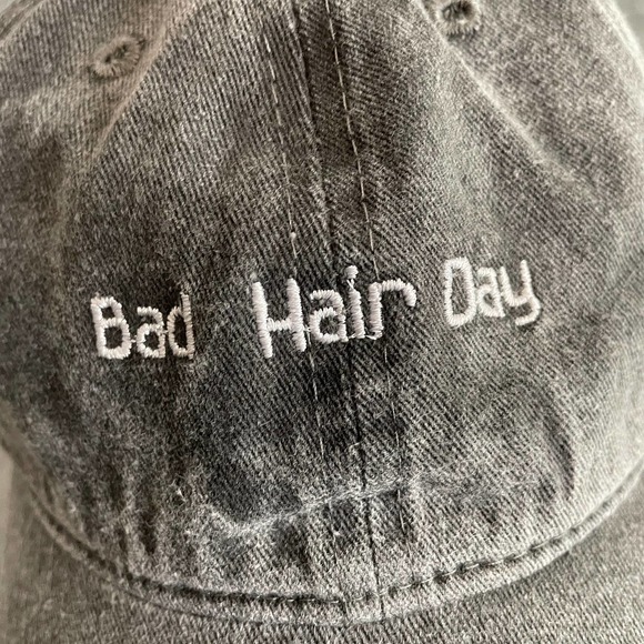 Steve Madden Bad Hair Day Embroidered Hat Cap Charcoal Gray Vintage Distressed - Picture 2 of 9